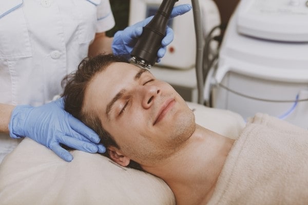 HIFU vs Botulinum Toxin: Understanding the Differences 5 So, which is better: HIFU or Botox Bootle?